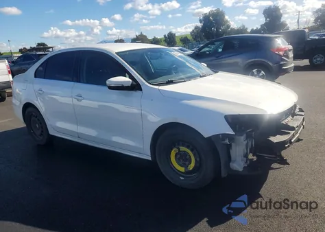 2013 Volkswagen Jetta Se z USA, uszkodzony, nr VIN 3VWDP7AJ4DM416520